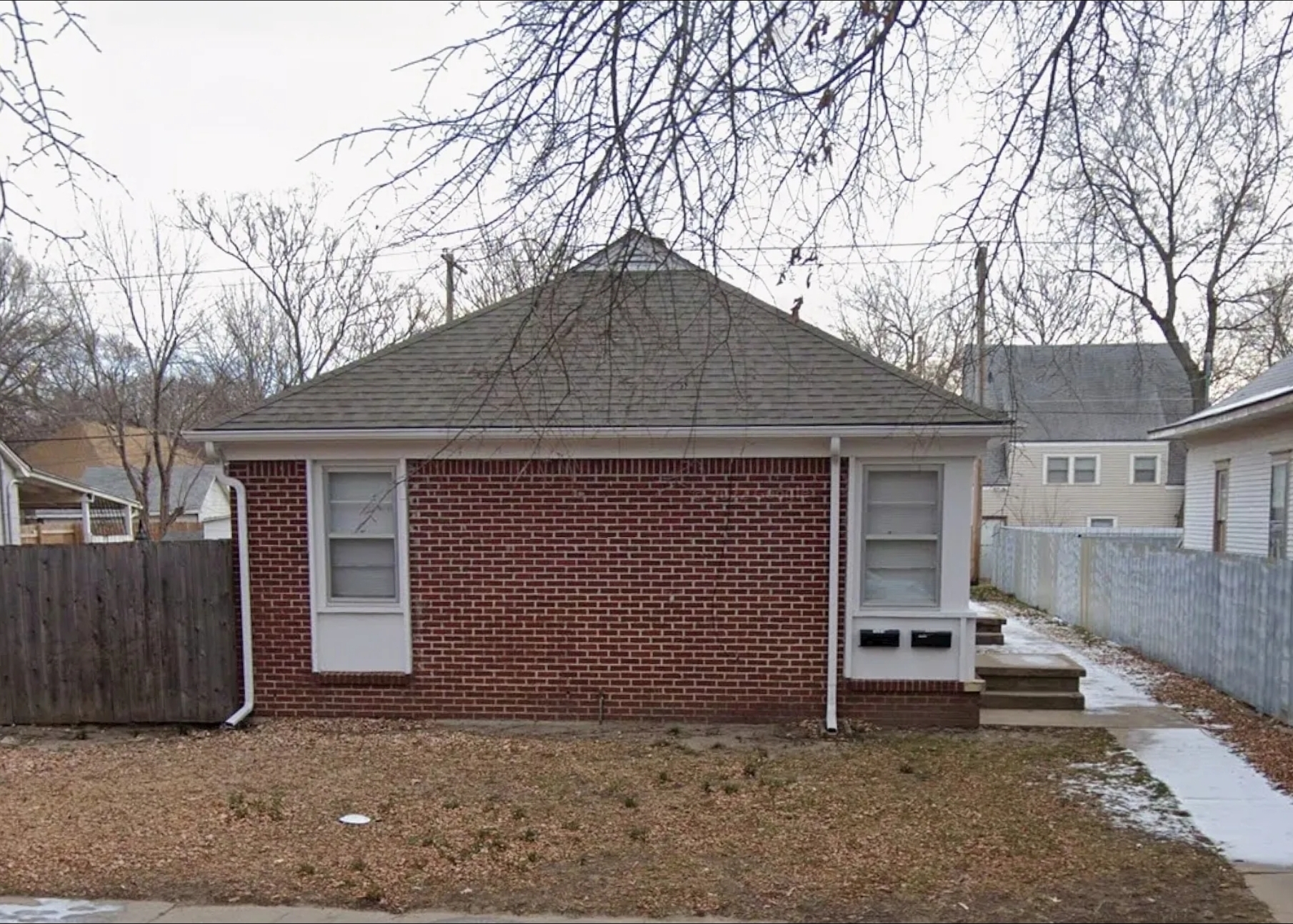 Property main image