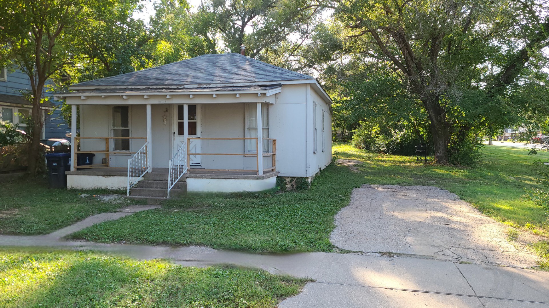 627 North Atchison Street